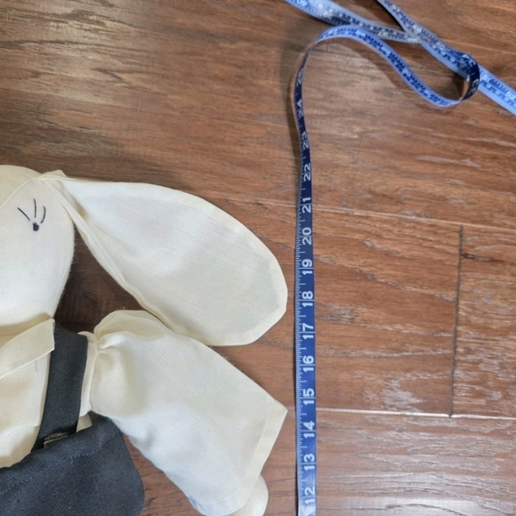 Vintage Easter Bunny Rabbits Folk Art Handmade Plush Rag Dolls Floppy Ear - Picture 9 of 10